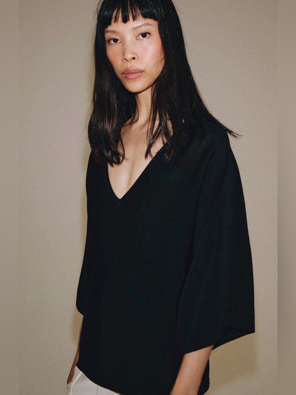 Zara Black V-Neck Sweater